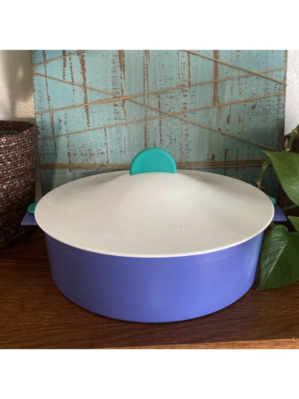 Tupperware 3 Pc 9 Inch Round Microwave Steamer 3066A-2 Blue & Green w White Lid